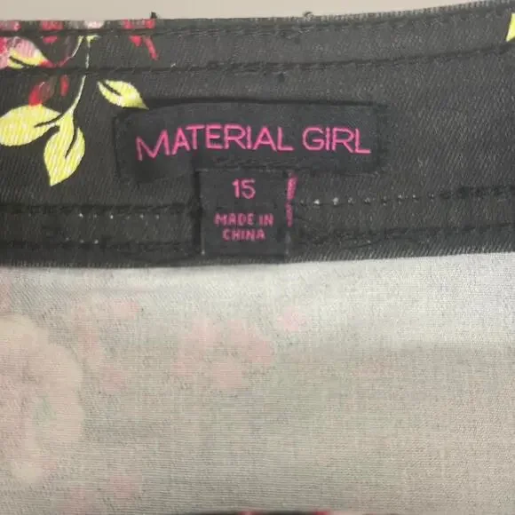 Material girl y2k black floral denim skirt - Picture 5 of 8